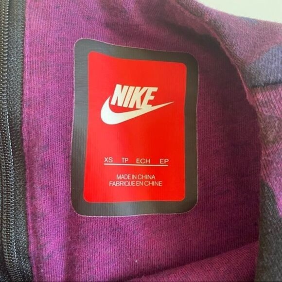 Nike Purple Camo Tech Fleece Crew Neck Sweater - XS - Picture 6 of 7